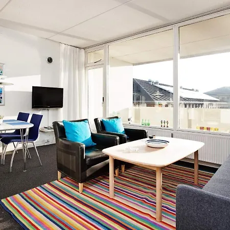 Xxxviii Appartement *